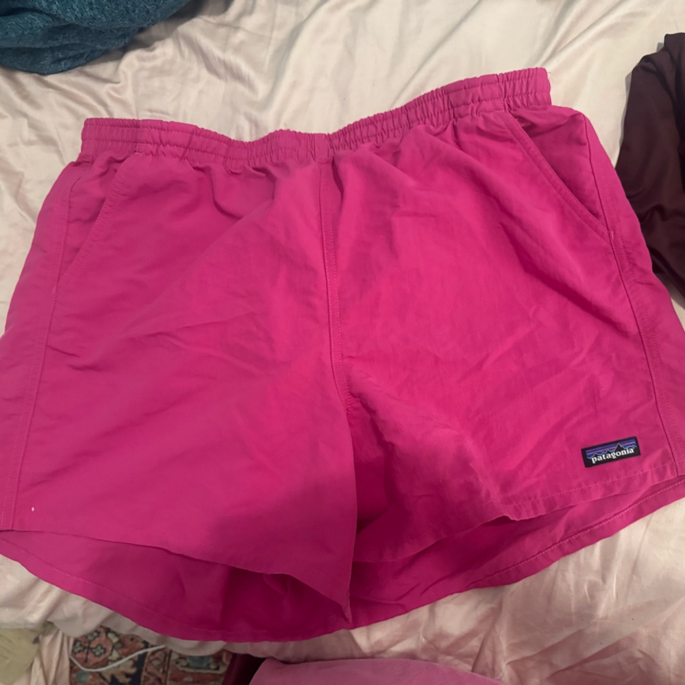 Pink Patagonia Baggies Shorts | 5 inch Inseam